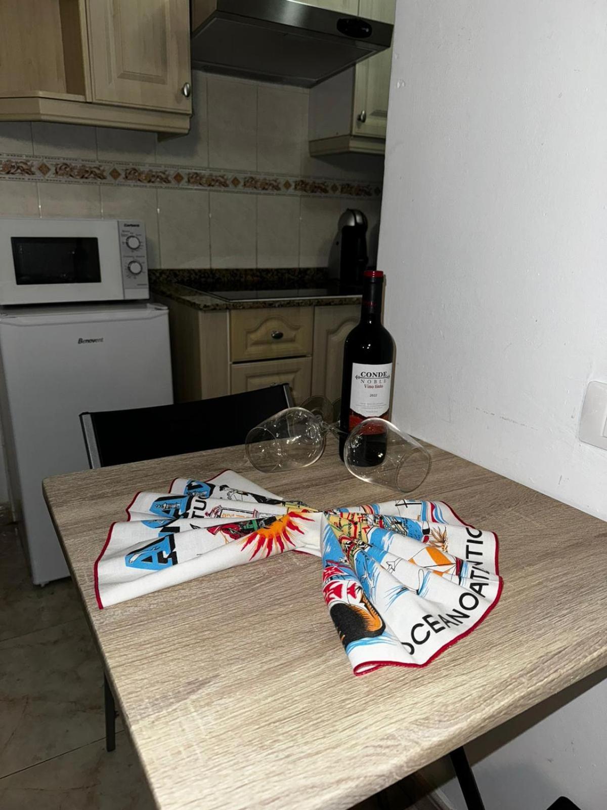 Paseo De Gracia - Lovely Studio By The Sea! Los Cristianos  Exterior foto